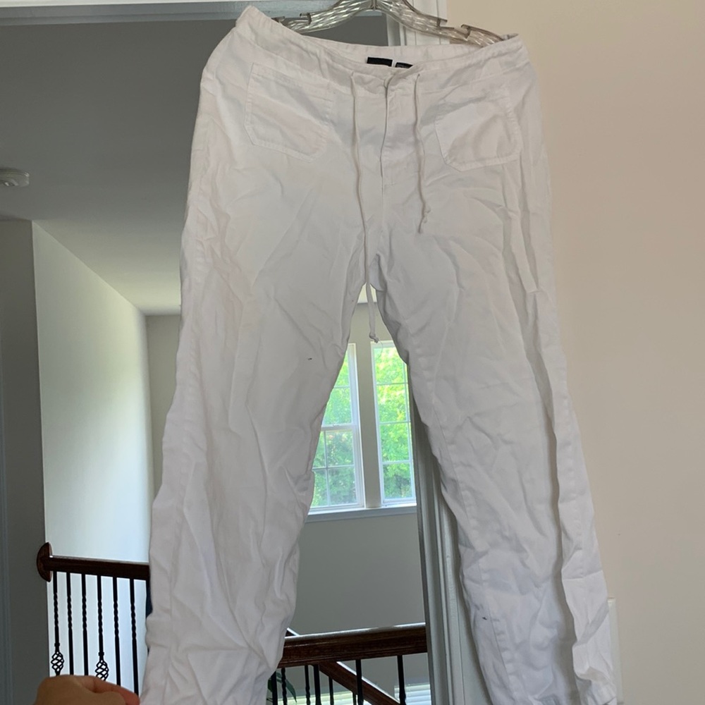 Cute white pants